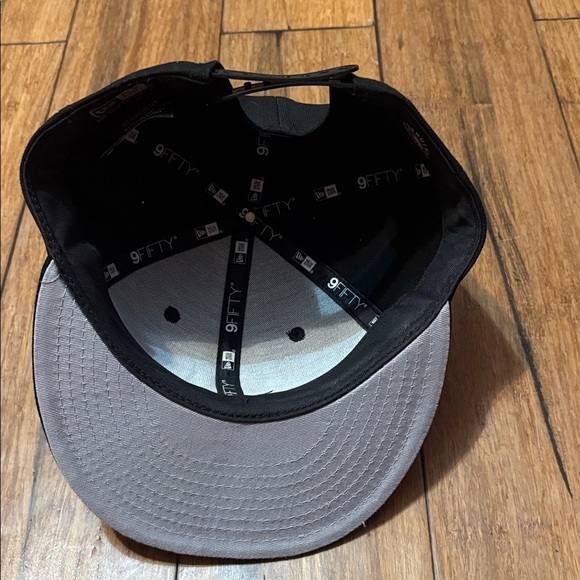 New Era 9Fifty Pittsburgh Pirates Baseball Cap Officially Licensed MLB Snapback - Picture 5 of 8